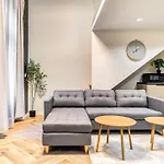 Astoria Premium Suites - R26