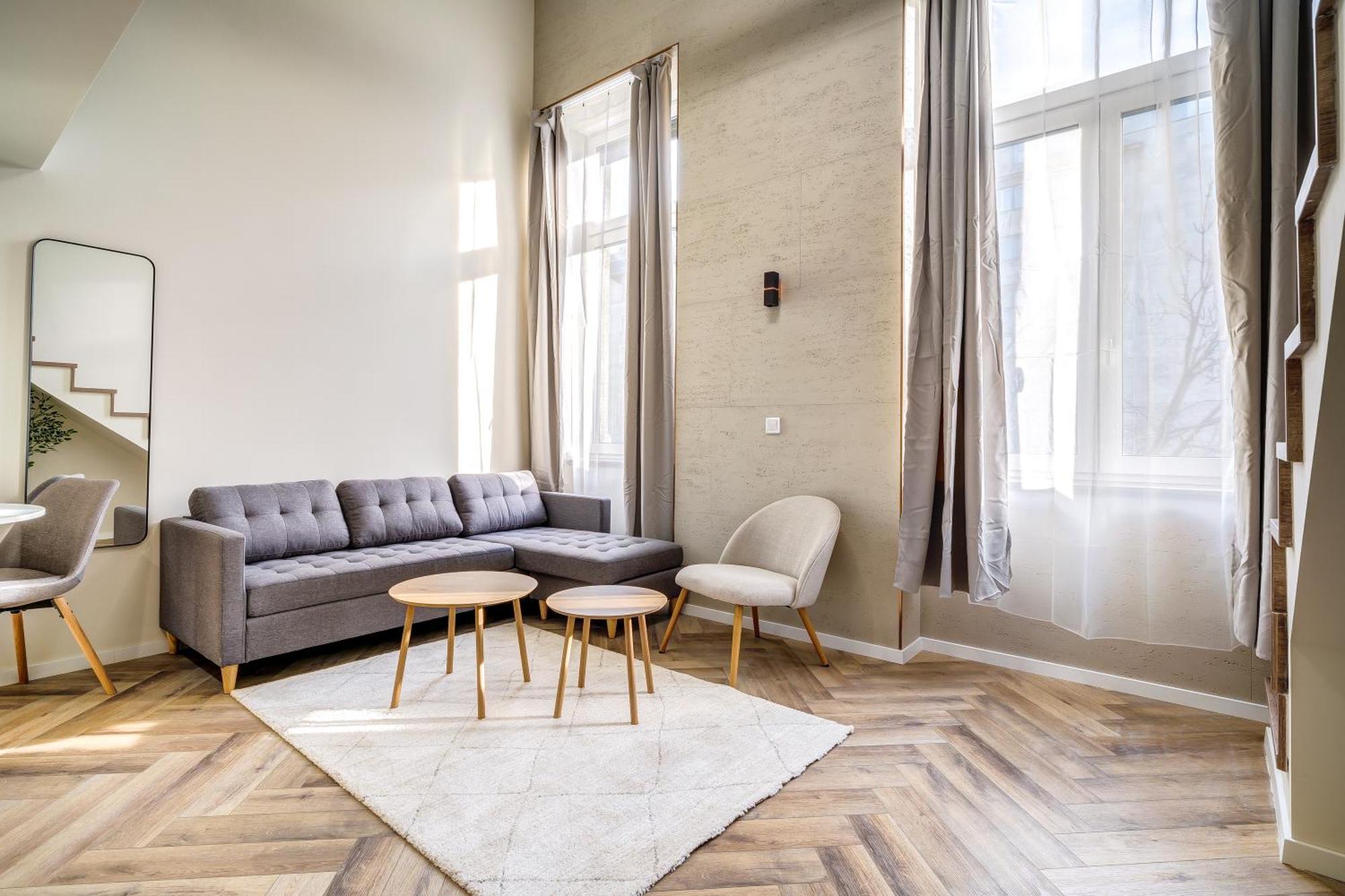 Apartment Astoria Premium - R26 *