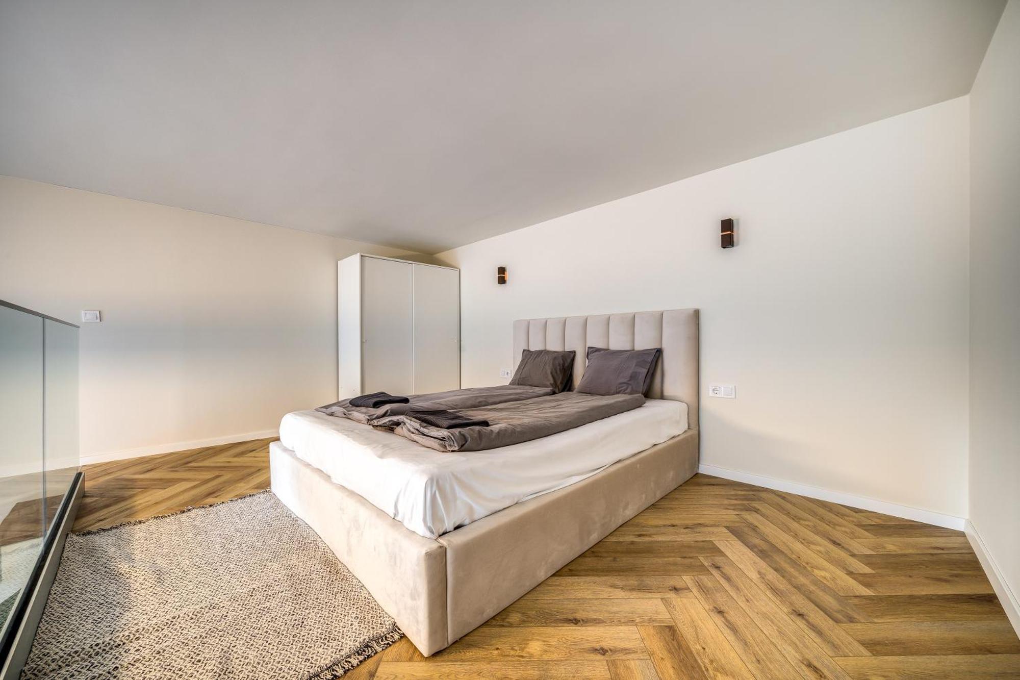 Astoria Premium - R26 Apartment *