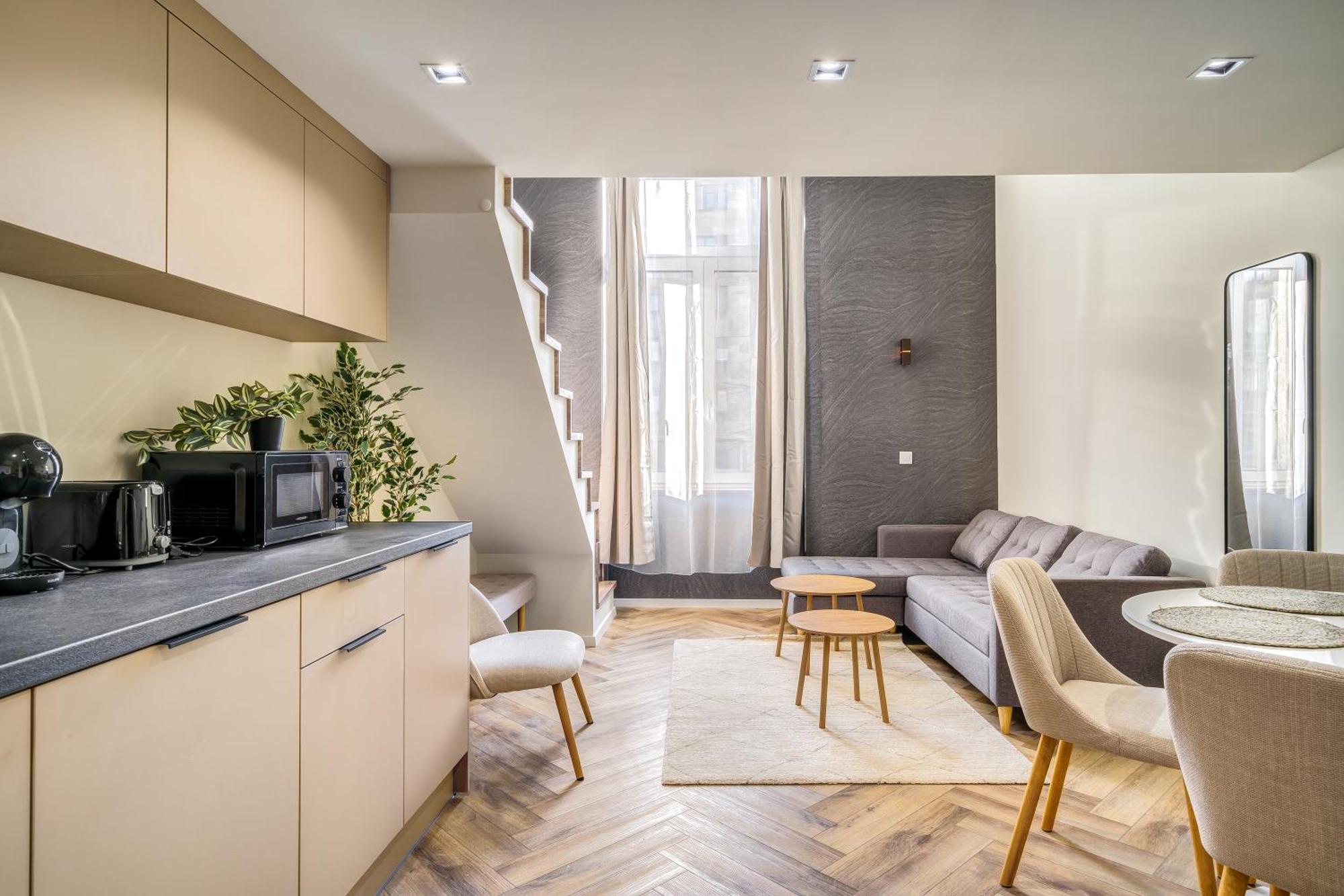 Astoria Premium - R26 Budapest